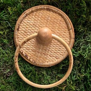 VINTAGE natural wicker rattan towel holder 70s 80s bathroom decor